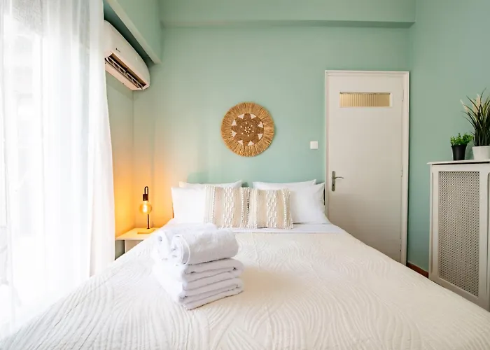 Plaka Historical Center Retreat